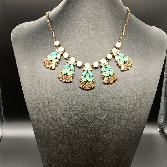 Colorful rhinestone statement necklace blue green - Picture 4 of 7